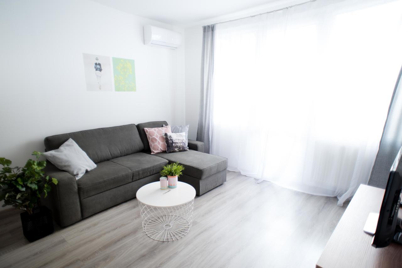 Grand Trees Apartment Budapest Eksteriør billede